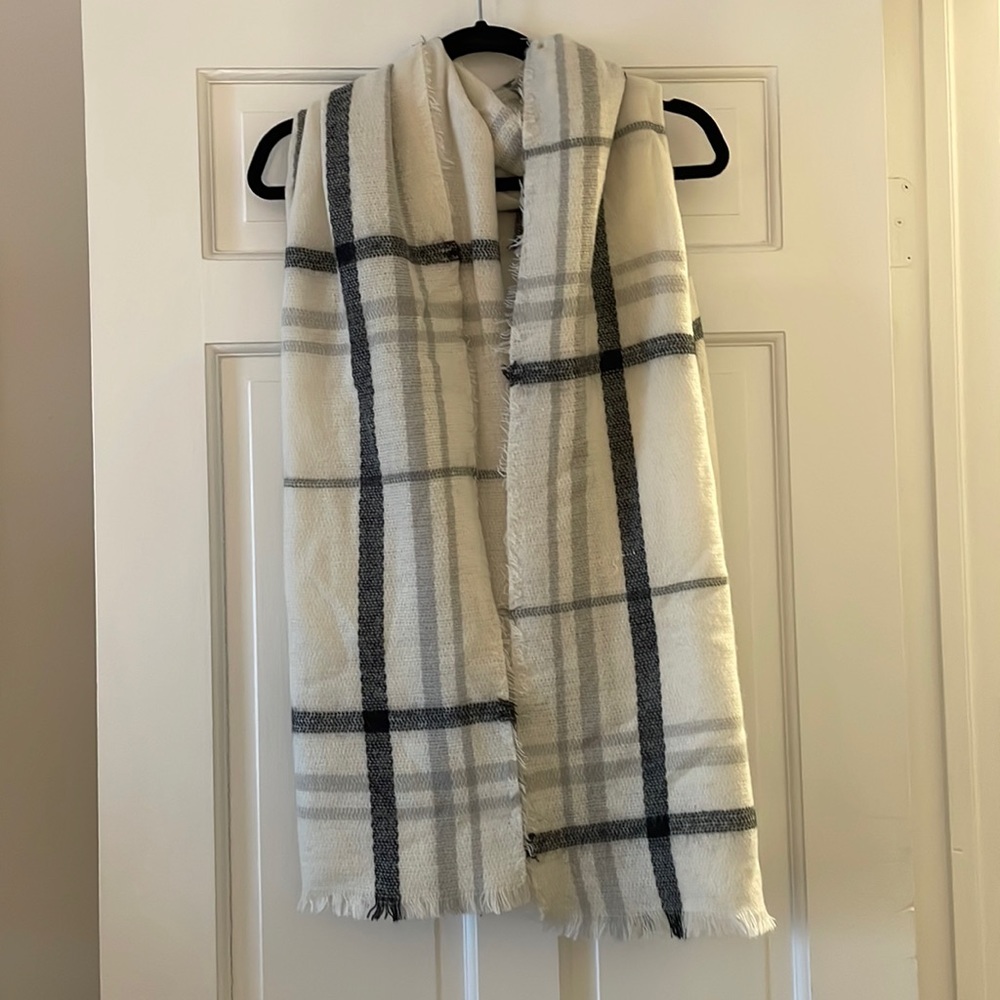 Plaid Blanket Scarf